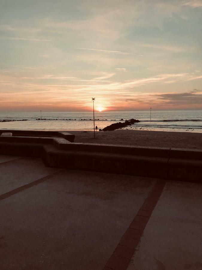 Le Central Wimereux Bagian luar foto