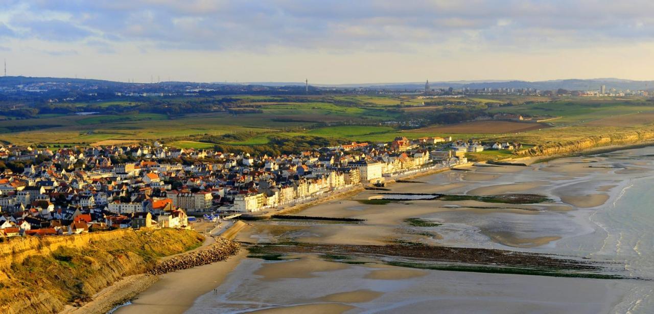Le Central Wimereux Bagian luar foto